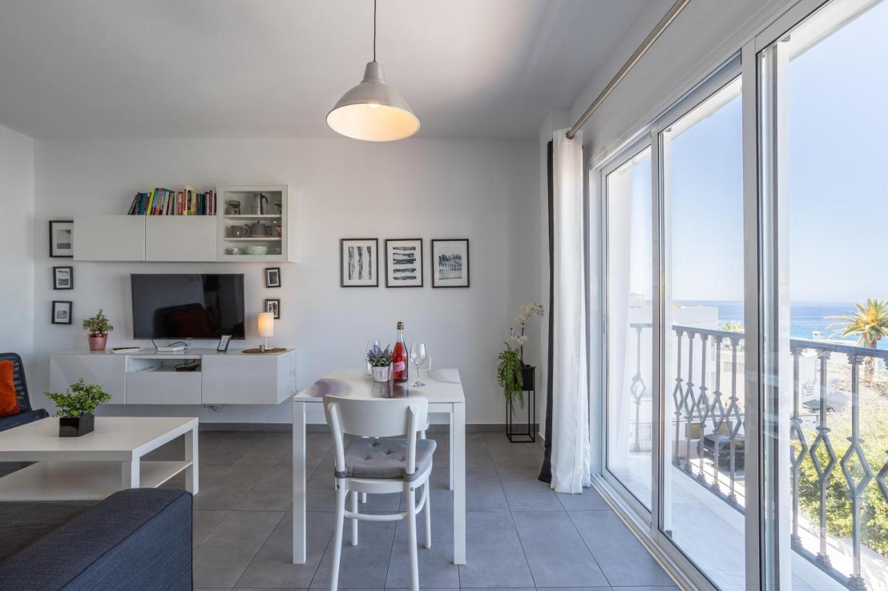 Relaxing Cozy Apartment نيرخا المظهر الخارجي الصورة